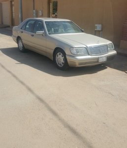 للبيع مرسيدس  S الموديل  1998 