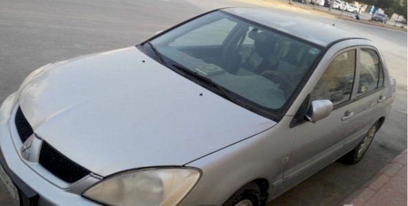 للبيع لانسر 2008 