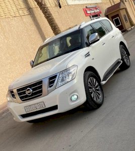 نيسان باترول 2010 للبيع