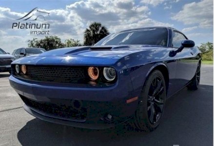 للبيع شالنجر sxt plus موديل  2018