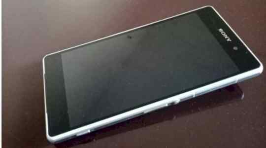 للبيع جهاز Sony Xperia z2