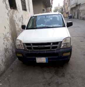 ايسوزو  ديماكس 2006 للبيع 