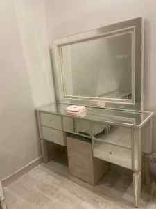 دينا طش اغراض القديمة حي الحمراء 0531962069